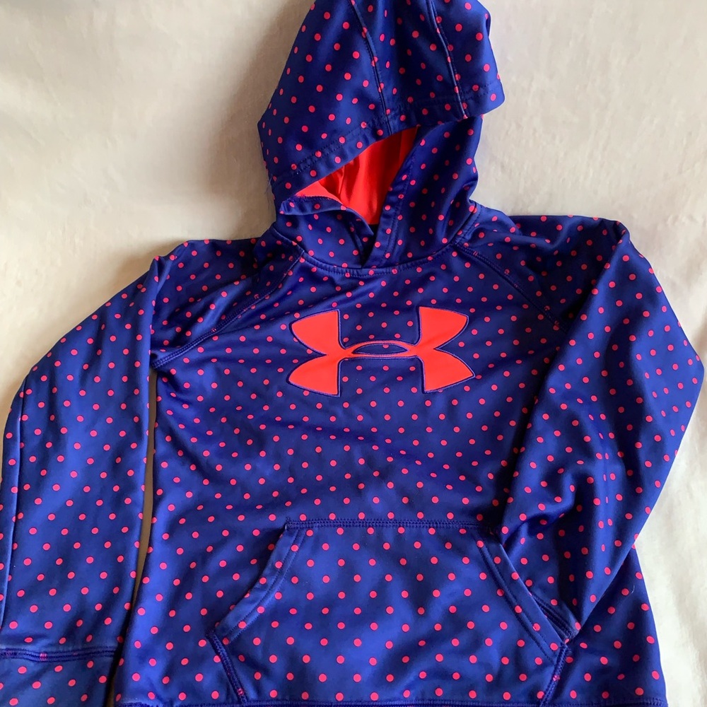 Like New!!!  Under Armour hooded sweatshirt, purple with polkadots.